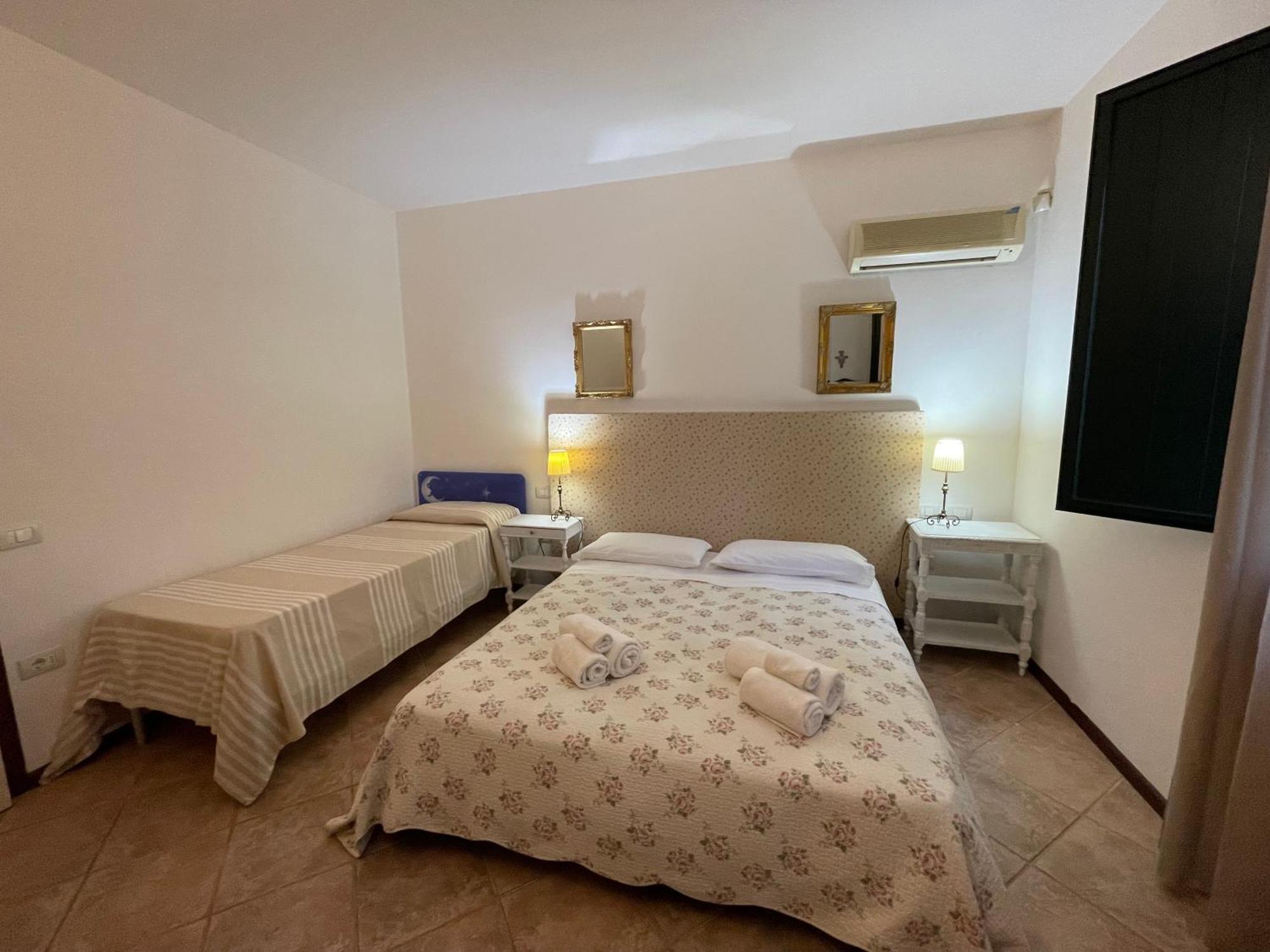 L'Orto Villa San Vero Milis Bilik gambar
