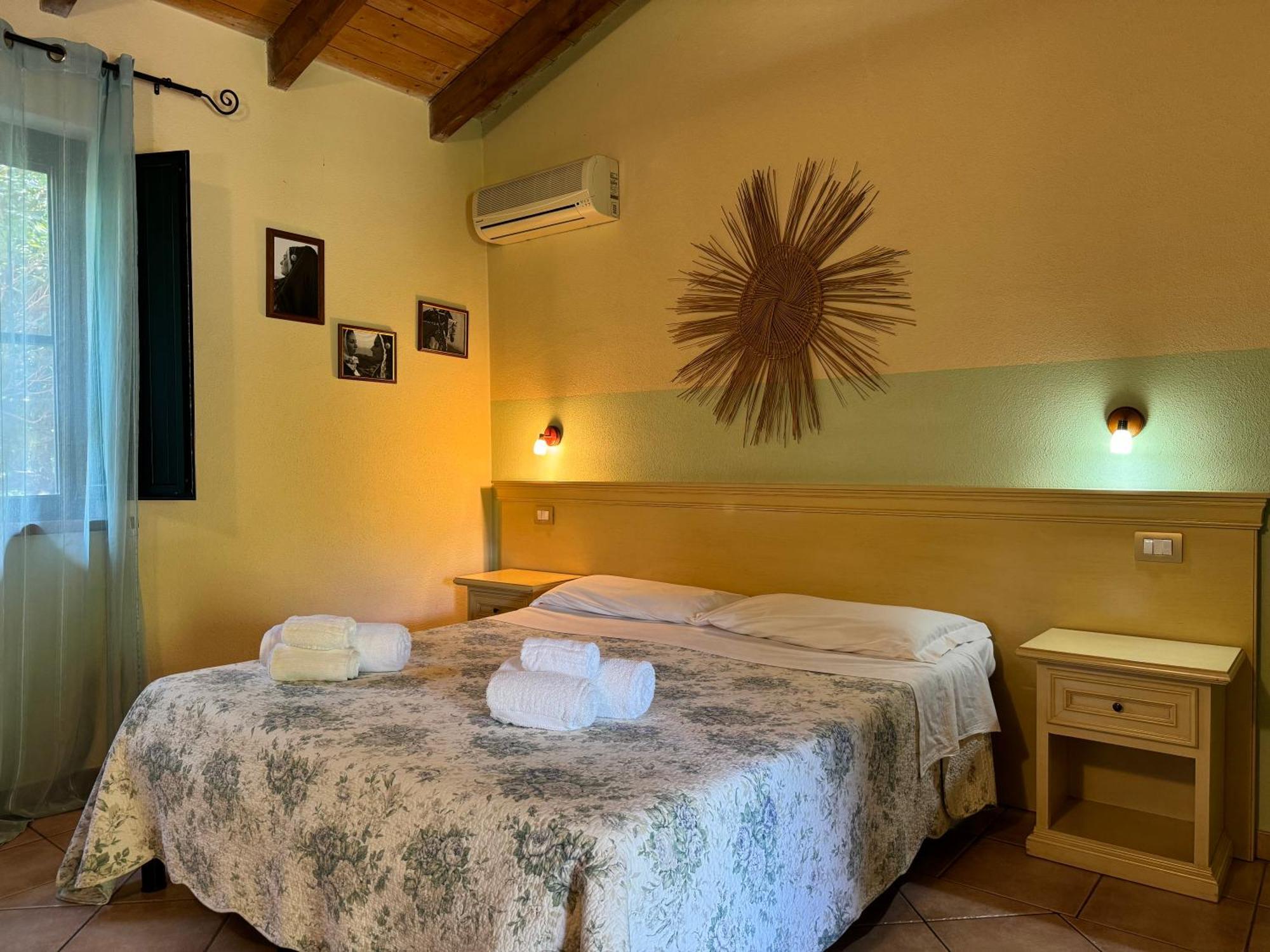 L'Orto Villa San Vero Milis Bilik gambar