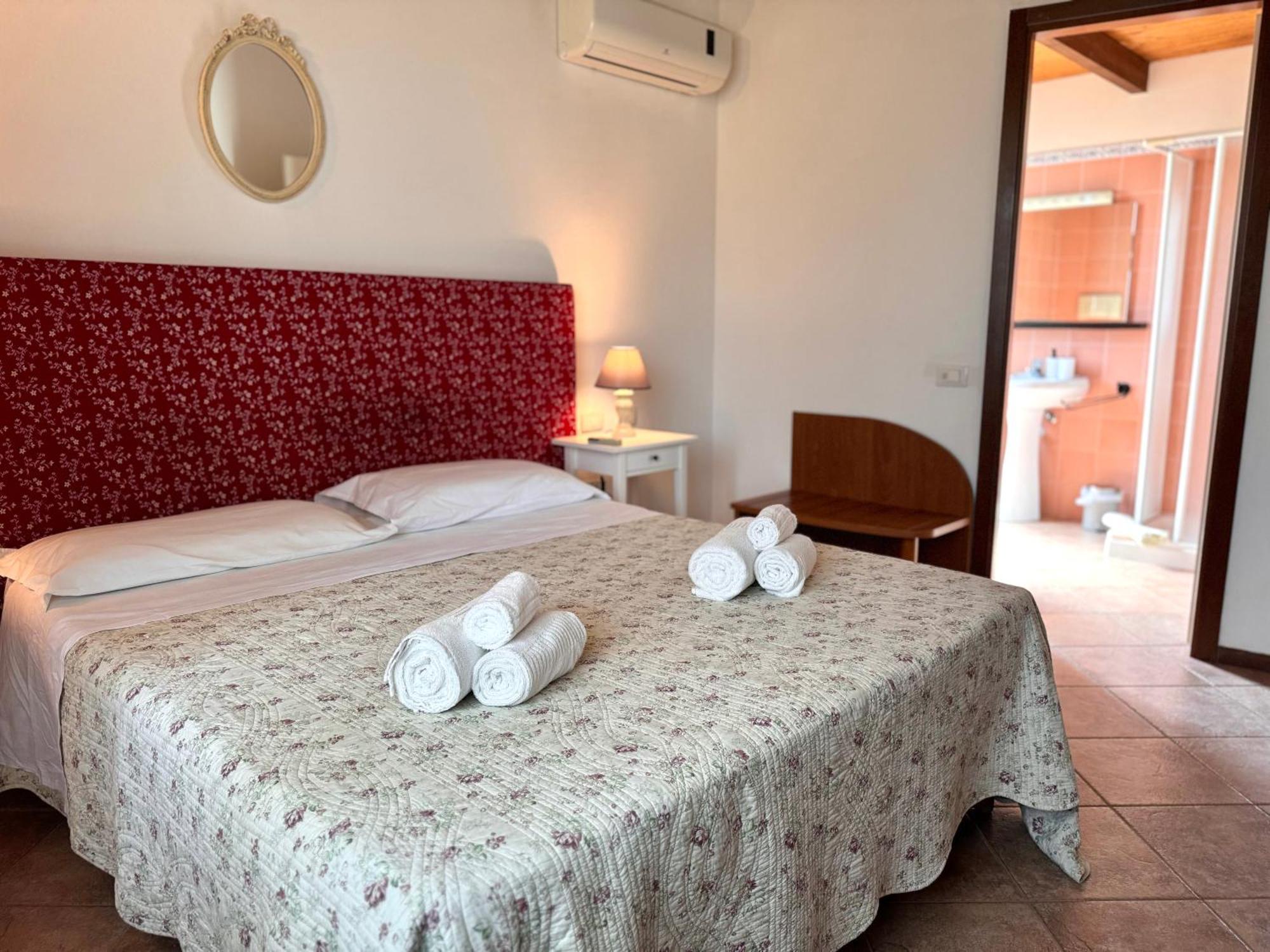 L'Orto Villa San Vero Milis Bilik gambar
